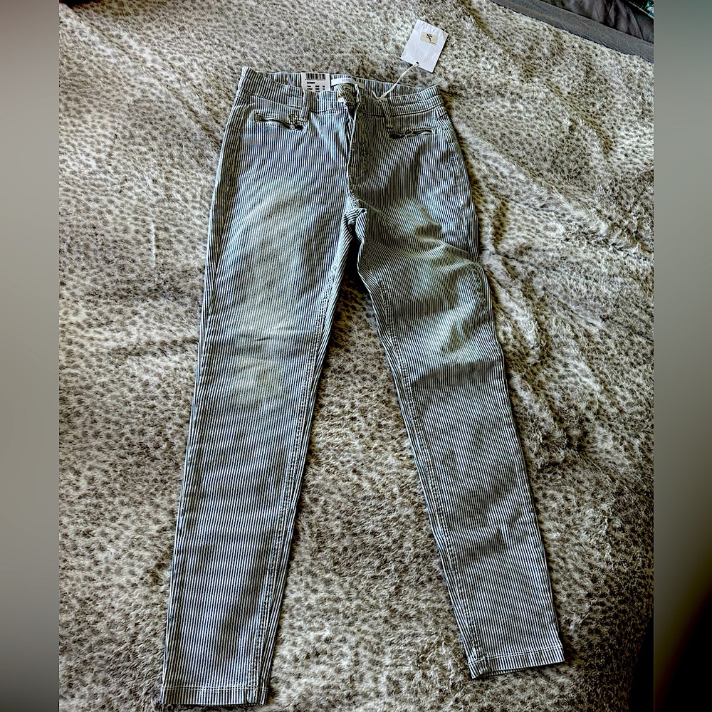 MAC size 27 pinstriped skinny jeans NWT